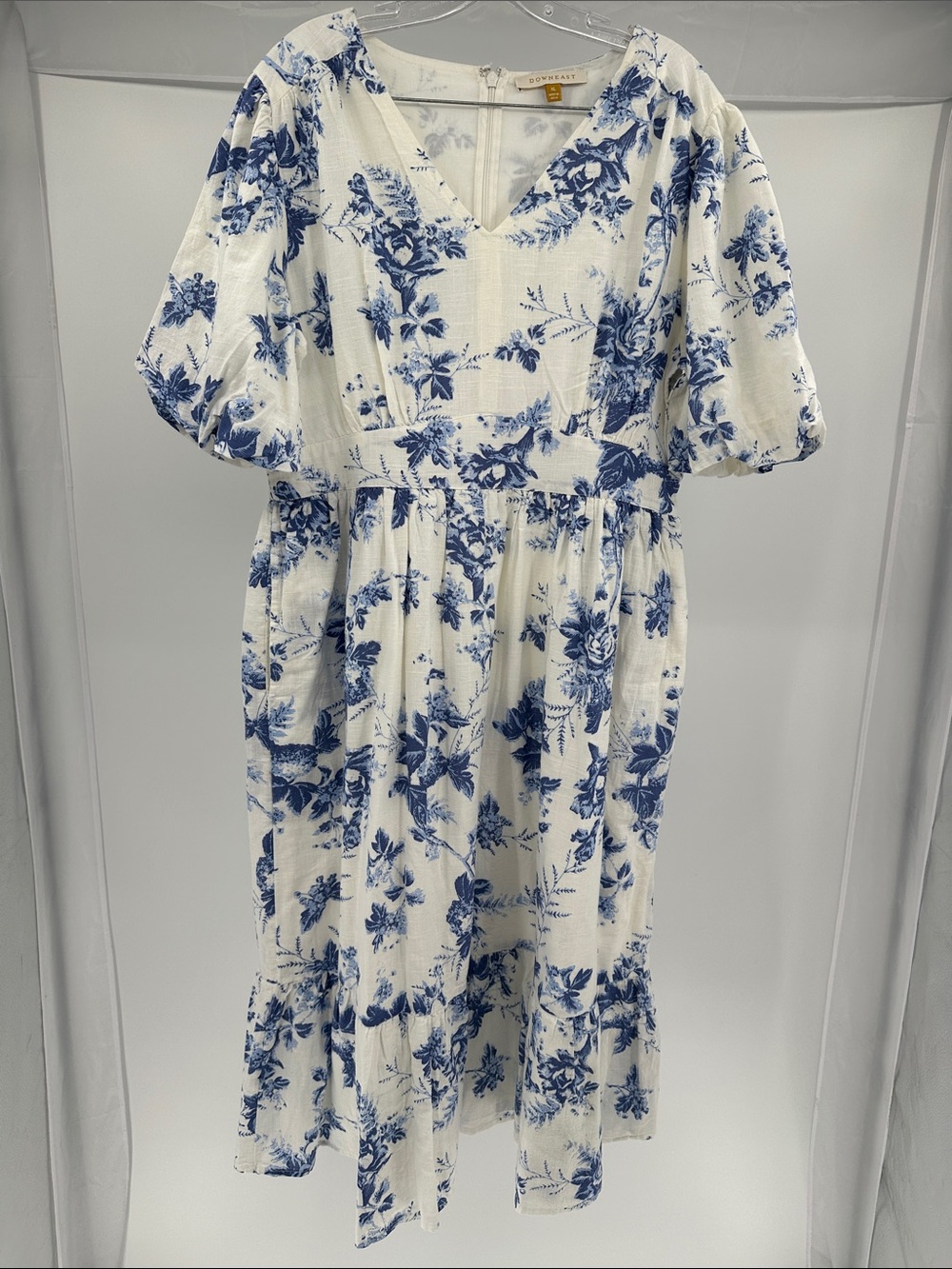 DownEast White and Blue Floral V-Neck Midi Dress